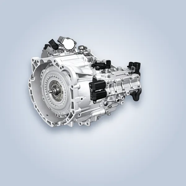 Разобранный сухой робот Geely 7DCT на верстаке — ремонт двойного сцепления коробки Geely Coolray и Belgee X50 в Москве