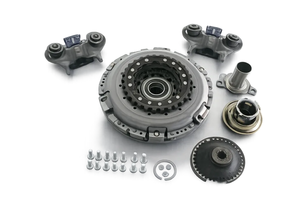 Замена сухого сцепления PowerShift DPS6 на Ford Focus 3 — было пинки и аварийка, стало ровное движение
